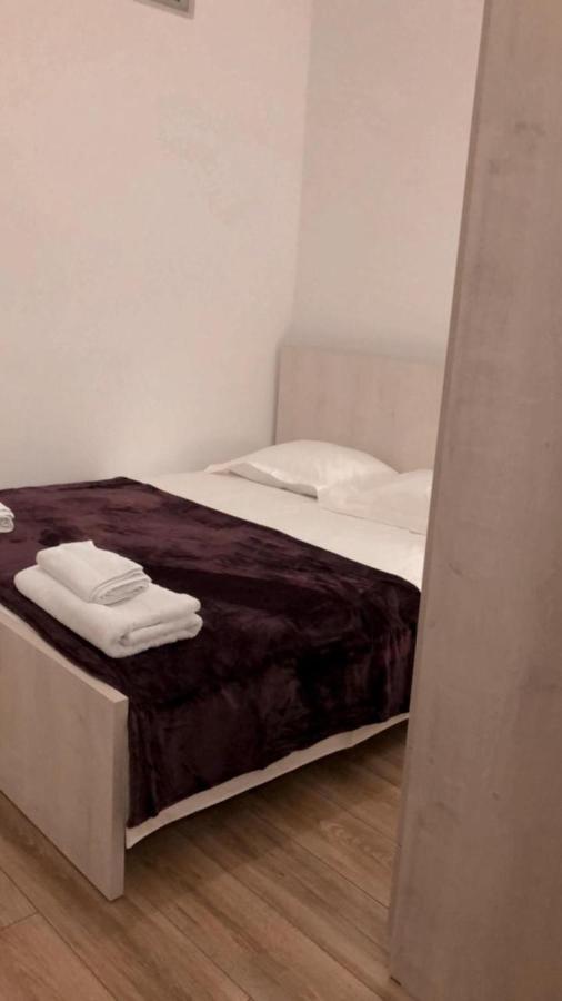 Ionian Apartments วญอเรอ ภายนอก รูปภาพ